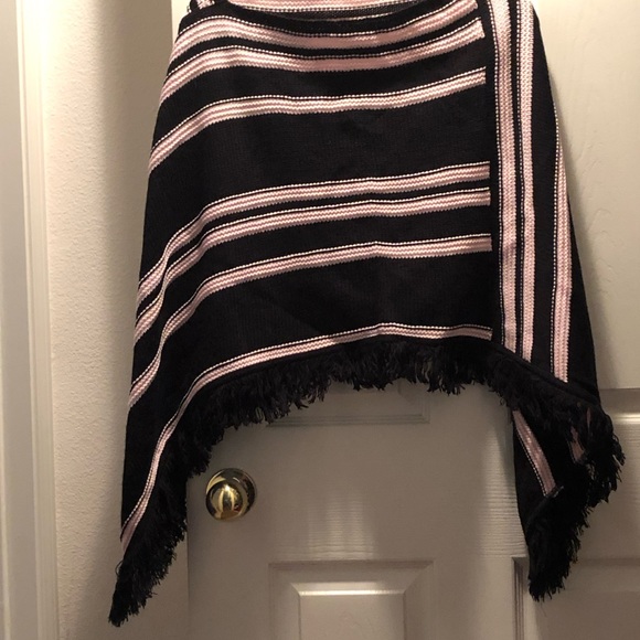 ✅FREE WITH PURCHASE✅ PINK & BLACK STIPE PONCHO - Picture 2 of 3